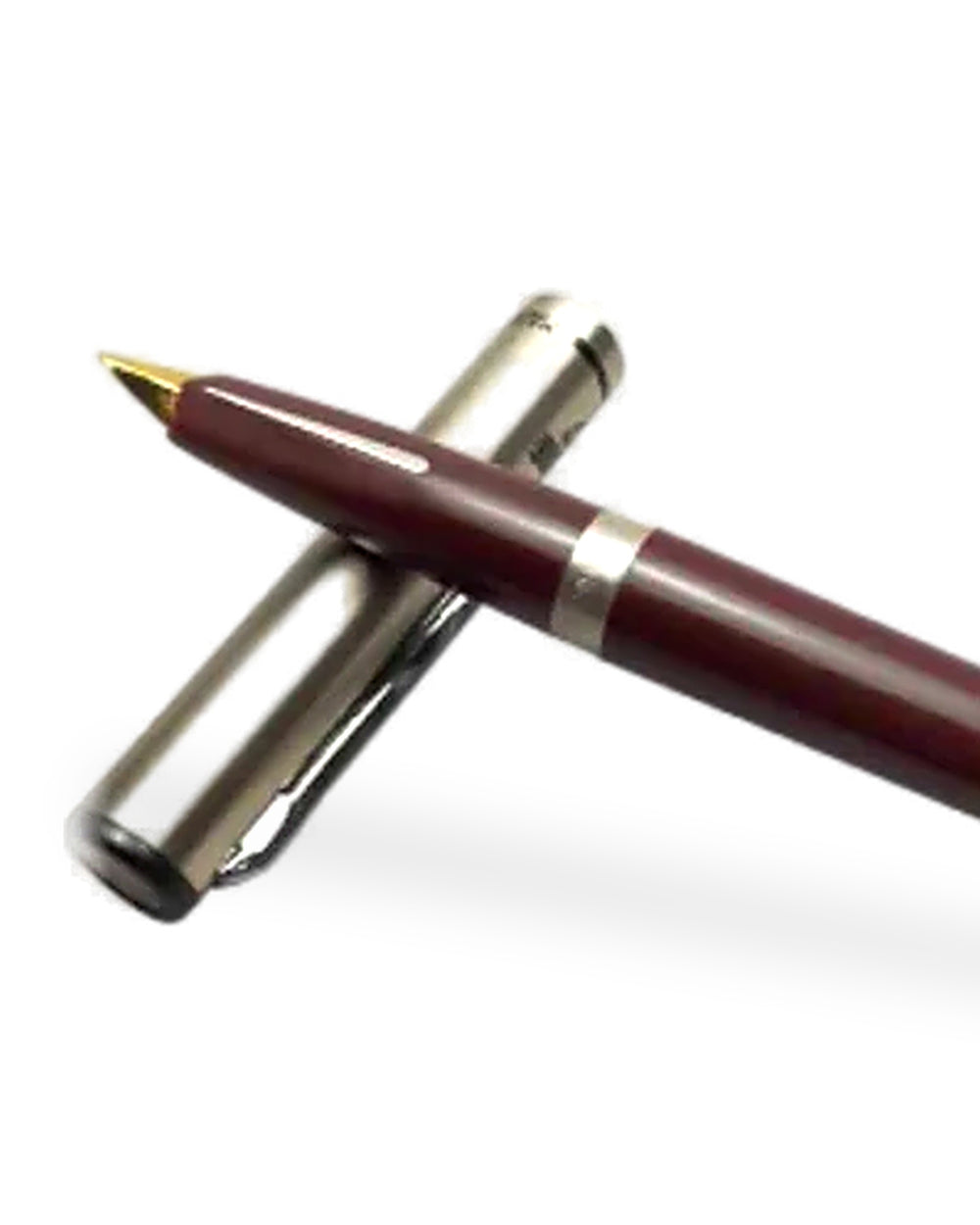Bahadur 240 Fountain Pen – Chrome Cap